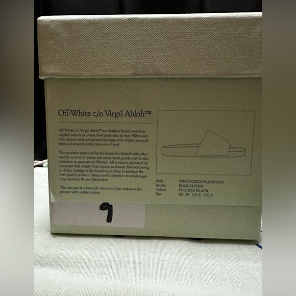 Brand New! Off-White Fuchsia Black Pool Slider Size 9 - Picture 7 of 7